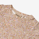 Wheat Main Kortærmet T-Shirt Manna T-Shirt 9409 lilac flower meadow