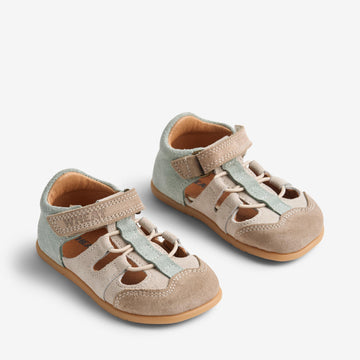 Wheat Footwear Barfods Sandal Ellie Sandal 3217 green pool