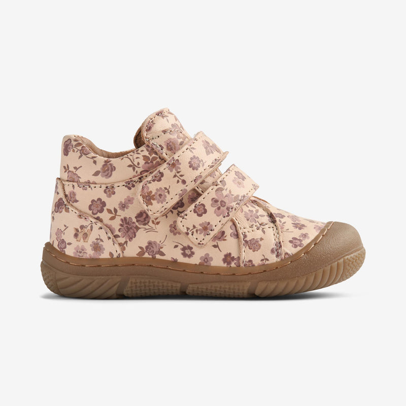 Wheat Footwear Prewalker Ivalo Prewalkers 2475 rose flowers