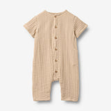 Wheat Main Buksedragt Alex Romper 3354 warm sand
