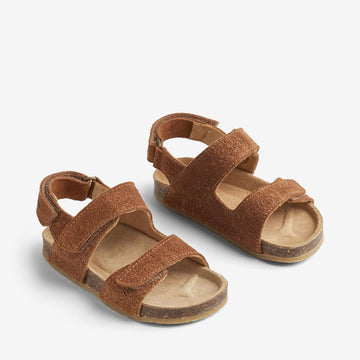 Wheat Footwear   Cameron Kork Sandal Sandals 9002 cognac