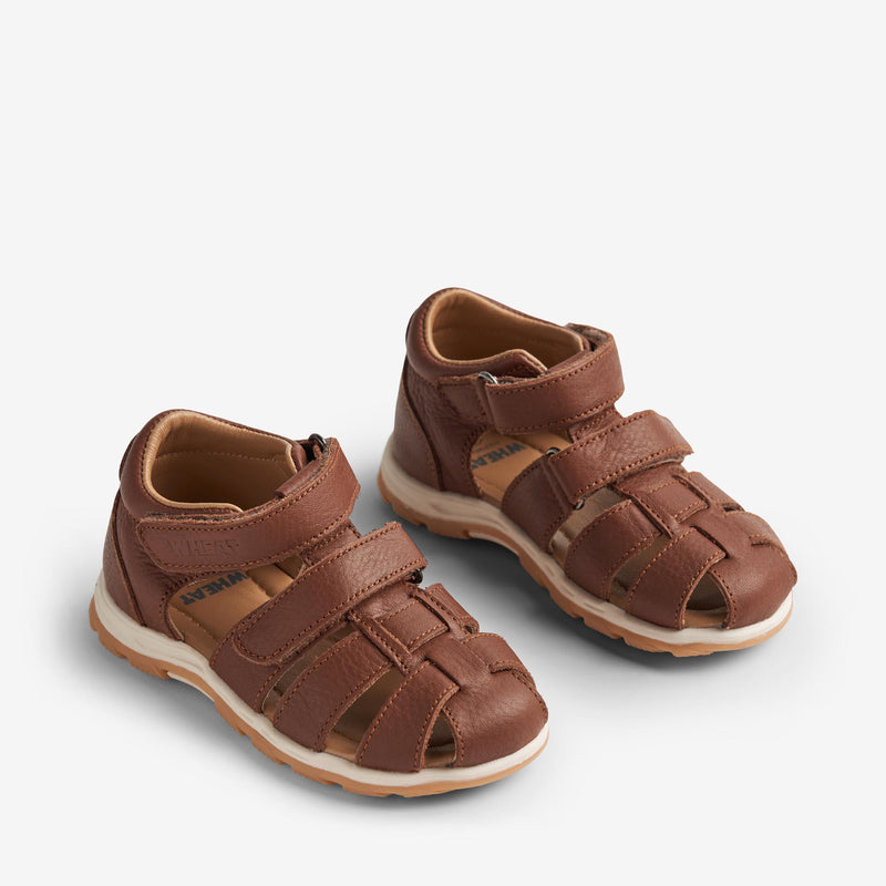 Wheat Footwear   Frei Lukket Sandal Sandals 9002 cognac