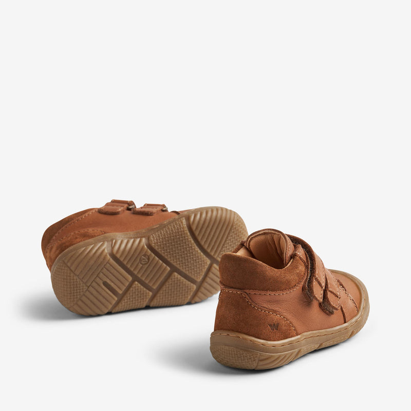 Wheat Footwear   Ivalo Dobbelt Velcro Prewalker Prewalkers 9002 cognac