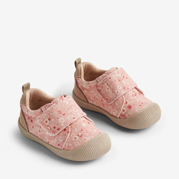 Wheat Footwear   Kei Canvas Prewalker Print Prewalkers 2285 rosette flowers