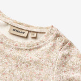 Wheat Main Kortærmet Kjole Johanna | Baby Dresses 1250 cream flower meadow