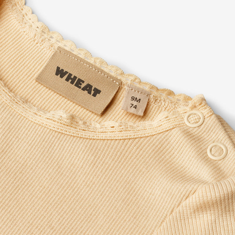 Wheat Main Kortærmet Rib T-Shirt Katie T-Shirt 9430 macadamia