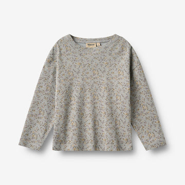 Wheat Main Langærmet T-shirt Thilda T-Shirt 9765 slightly blue flowers