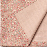 Wheat Main Muslin Stofsvøb Kaya Accessories 9566 rose dust flower meadow