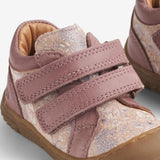 Wheat Footwear Prewalker Ivalo Boot 9797 lavender flowers