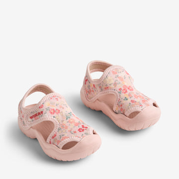 Wheat Footwear Printet Sandal Bani Sandal 2526 powder flowers and seashells