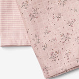 Wheat Main Sæt af 2 Muslin Stofbleer Kaya Accessories 1353 soft lilac flowers