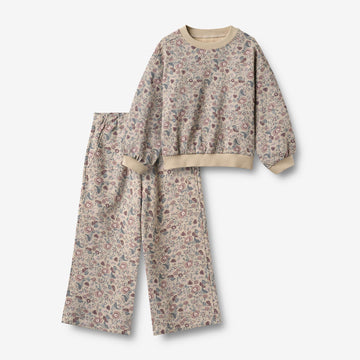 Wheat Main Sæt med Sweatshirt & Bukser Lia Set 9904 soft sand flowers
