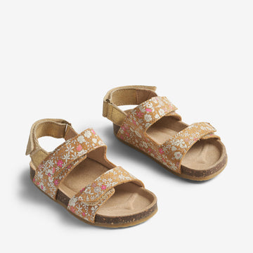 Wheat Footwear Sandal Clara Sandal 9457 gold white flowers