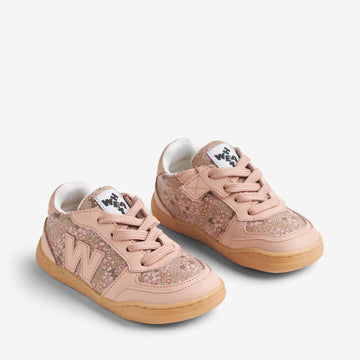 Wheat Footwear Sneaker Aslan Sneaker 9898 dime rose small flowers