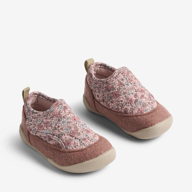Wheat Footwear indendørssko Mulle Indoor Shoes 9540 soft lavender flowers